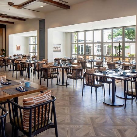 Hilton San Antonio Hill Country Hotel Екстериор снимка