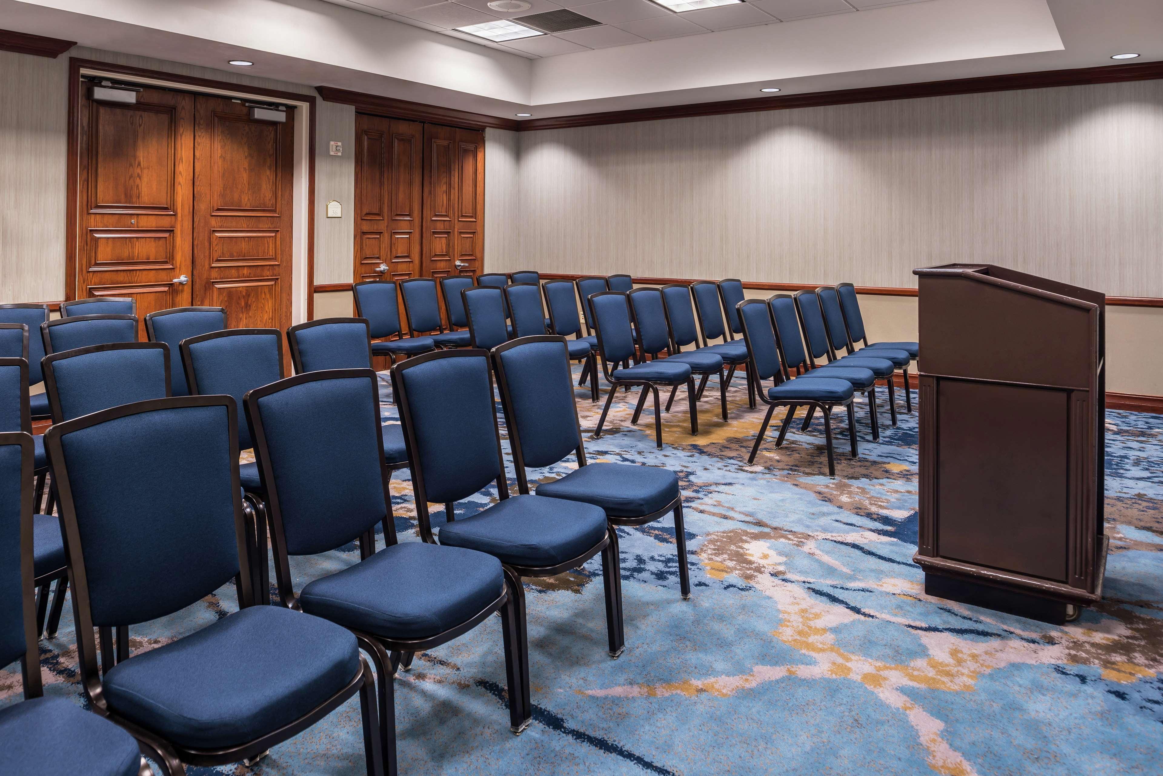 Hilton San Antonio Hill Country Hotel Екстериор снимка