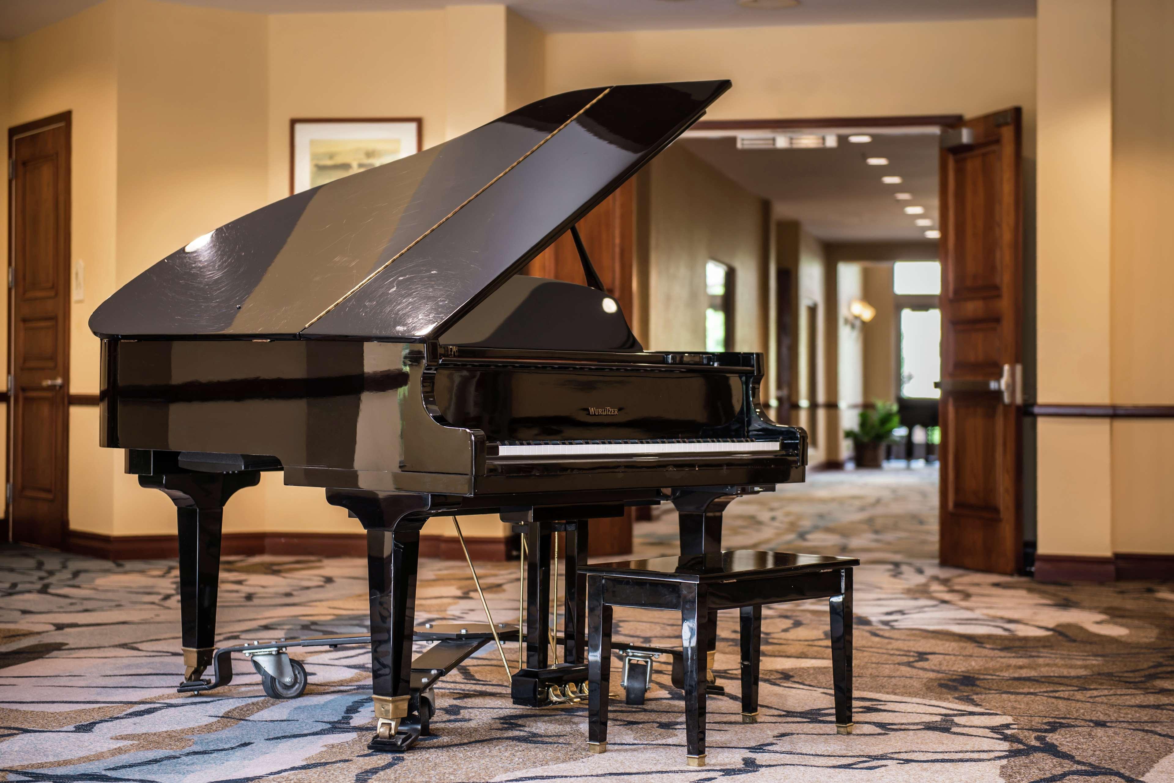 Hilton San Antonio Hill Country Hotel Екстериор снимка