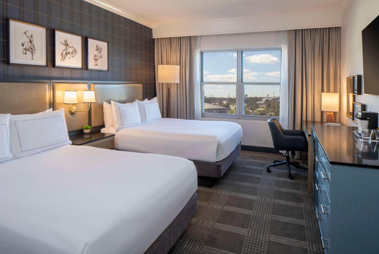 Hilton San Antonio Hill Country Hotel Екстериор снимка
