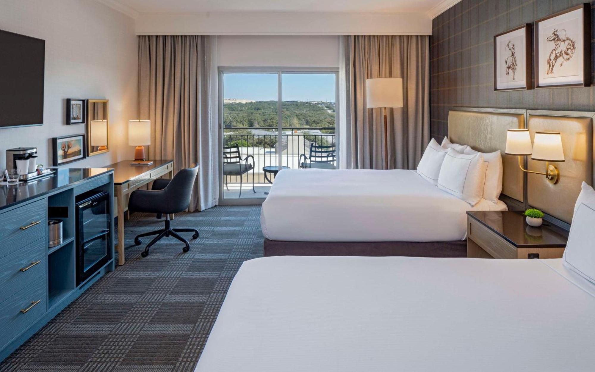 Hilton San Antonio Hill Country Hotel Екстериор снимка