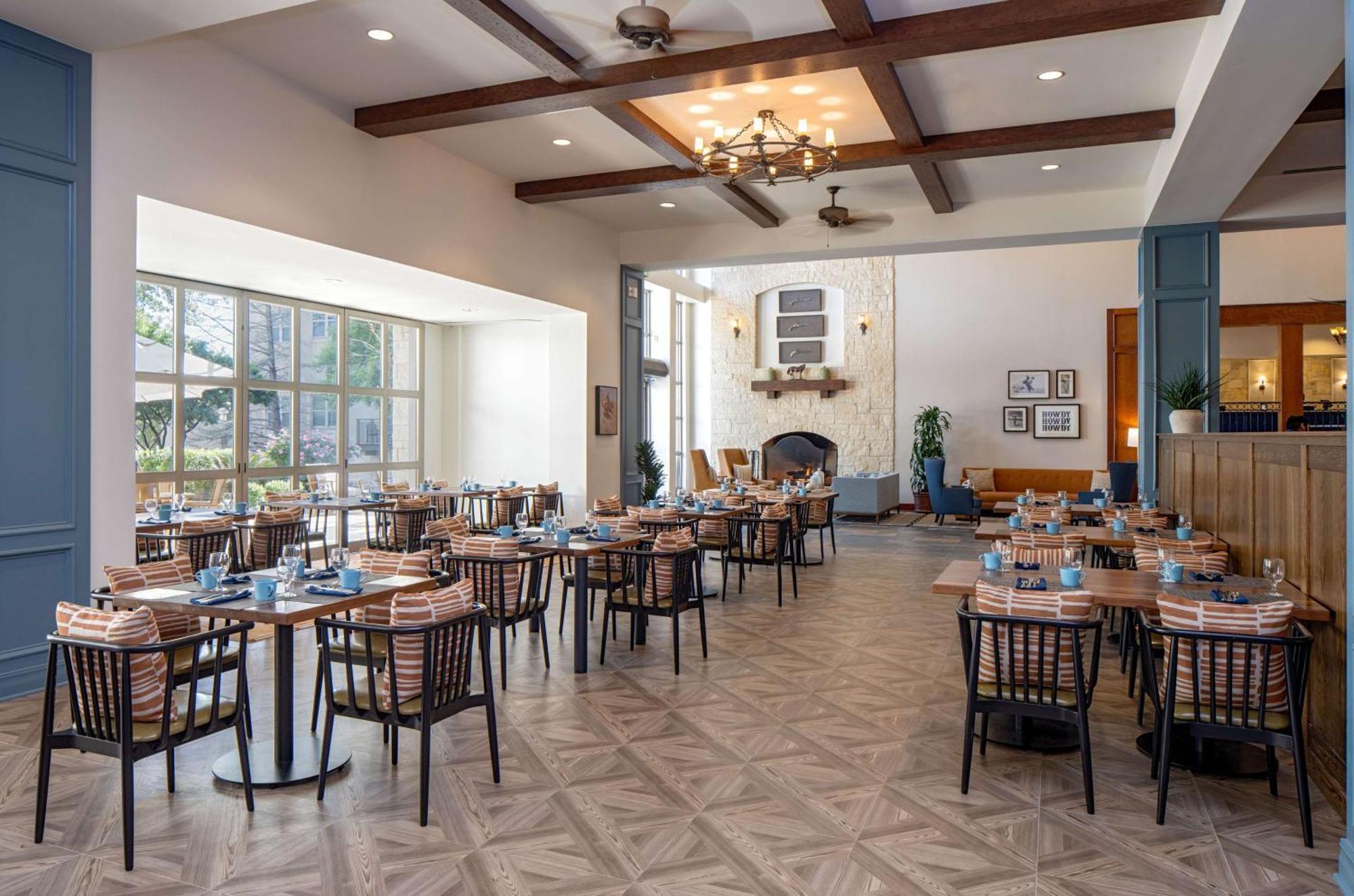 Hilton San Antonio Hill Country Hotel Екстериор снимка